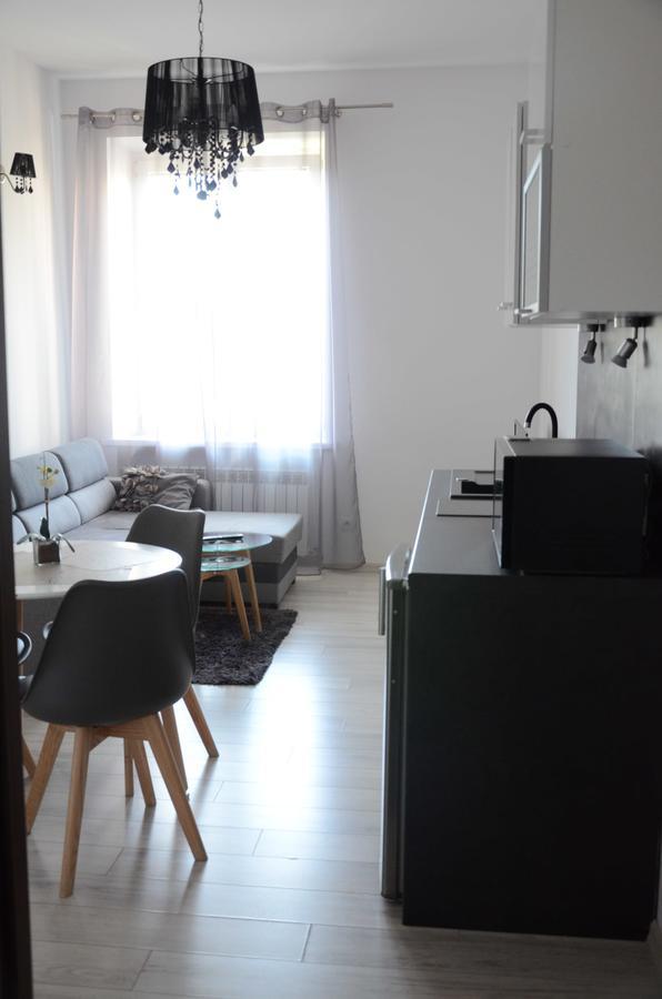 Magnolia Apartment Белосток Экстерьер фото